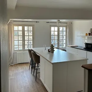  Appartement Spacieux Au Coeur Du Centre Historique De