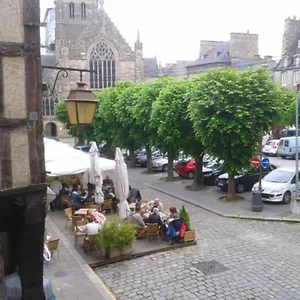 Le De St-sauveur Dinan