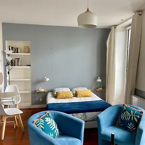  Appartement Le Balcon De La Place